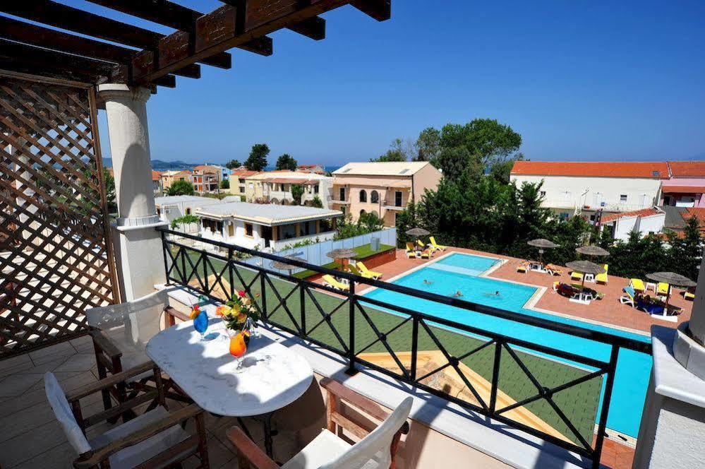 Thinalos Aparthotel Acharavi  Exterior photo